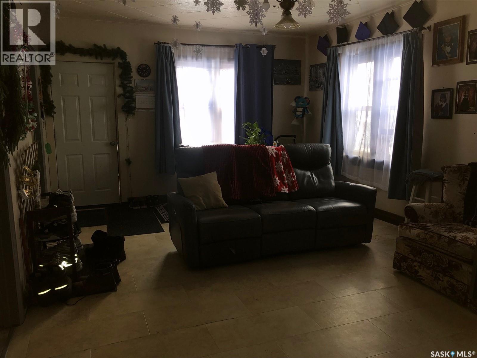 351 Wallace Street, Kamsack, Saskatchewan  S0A 1S0 - Photo 15 - SK028810