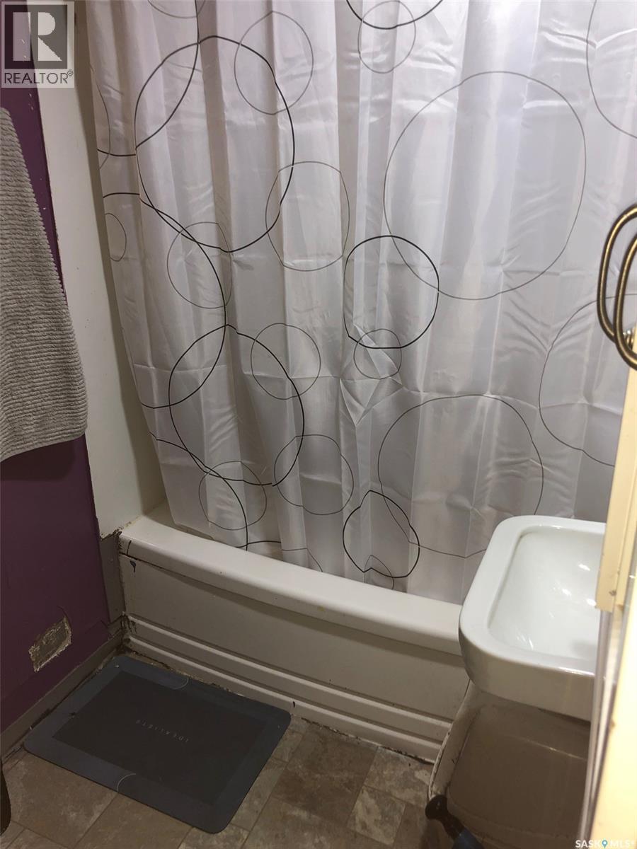 351 Wallace Street, Kamsack, Saskatchewan  S0A 1S0 - Photo 19 - SK028810