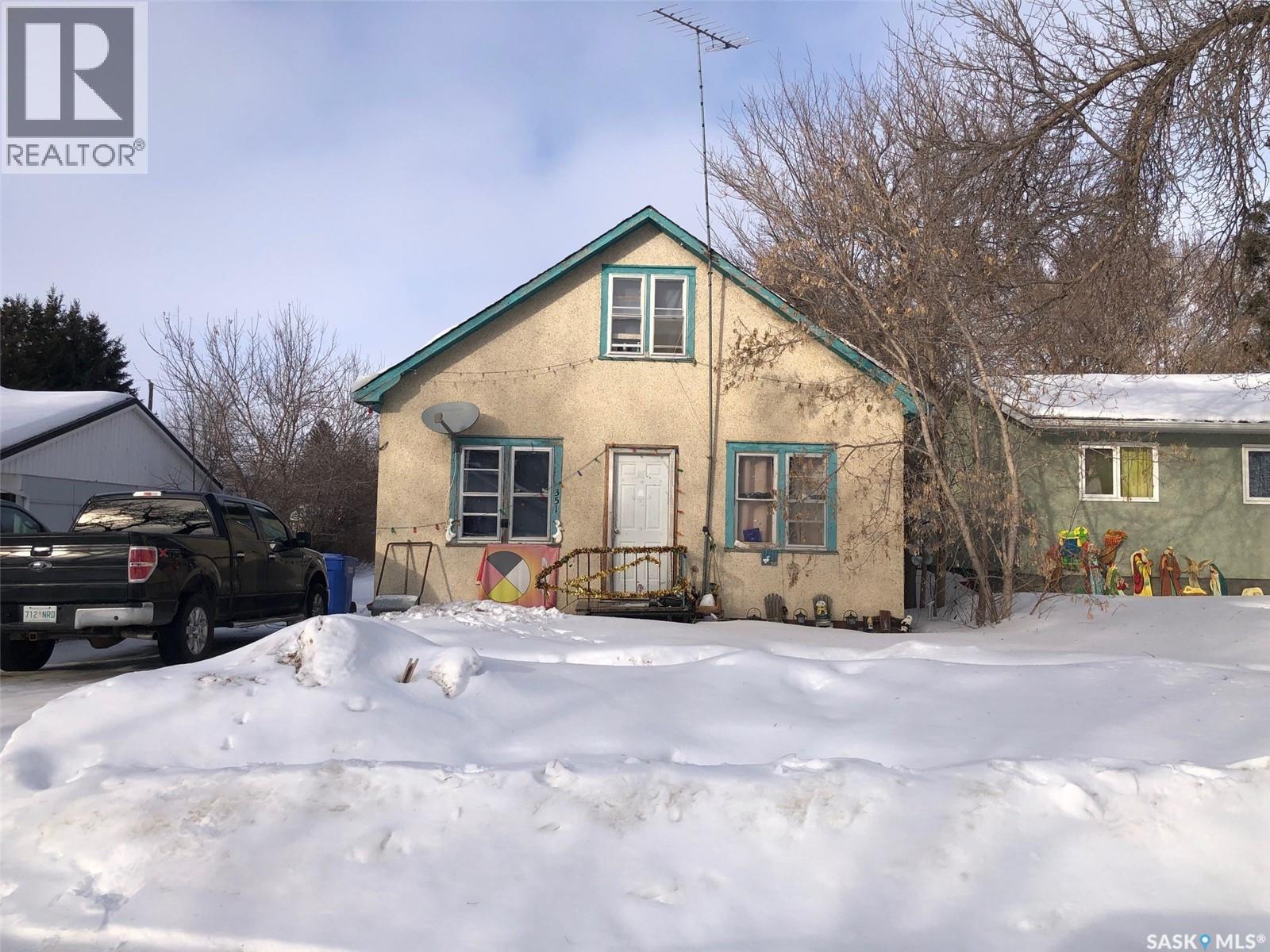 351 Wallace Street, Kamsack, Saskatchewan  S0A 1S0 - Photo 2 - SK028810