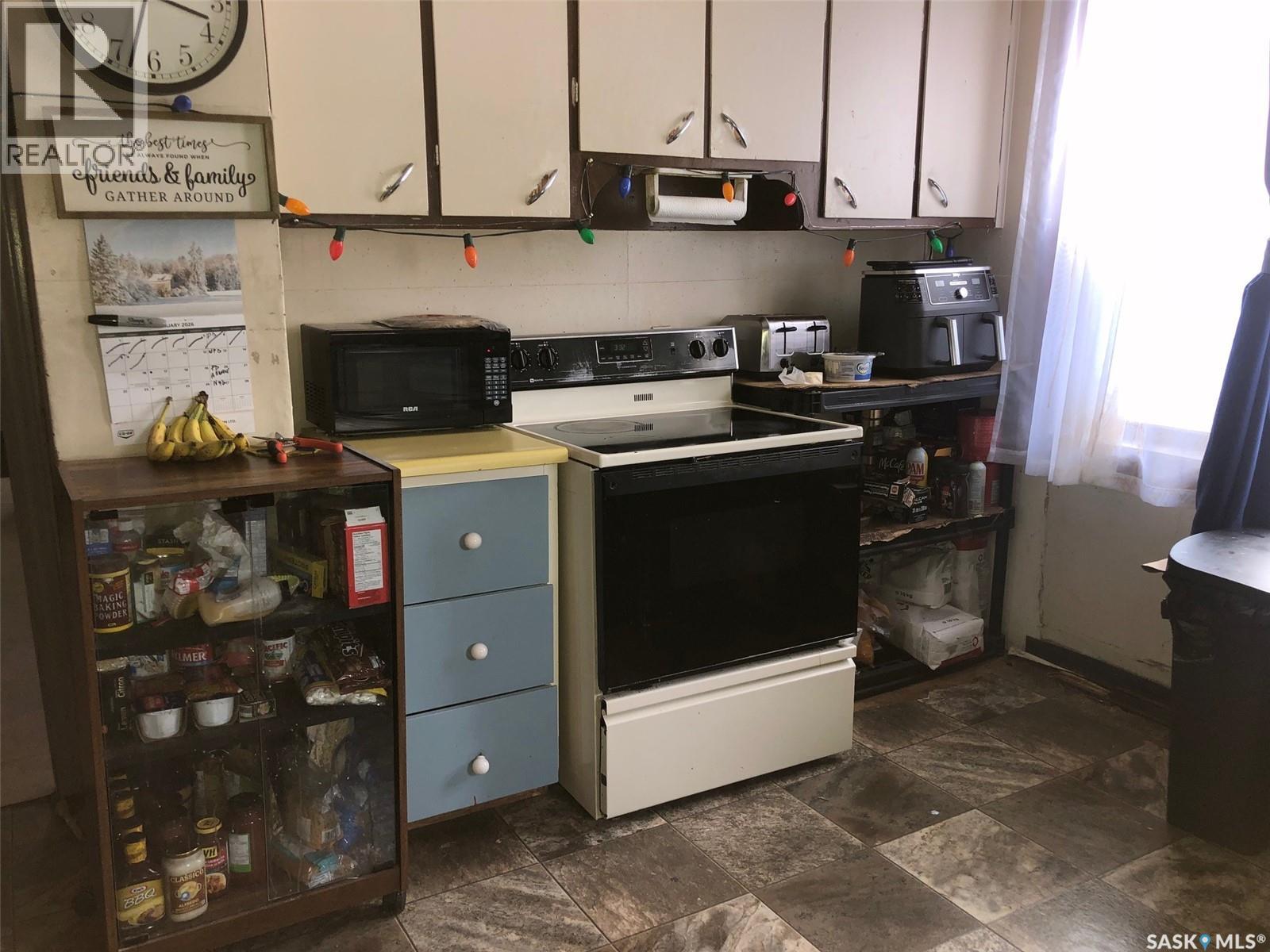 351 Wallace Street, Kamsack, Saskatchewan  S0A 1S0 - Photo 7 - SK028810