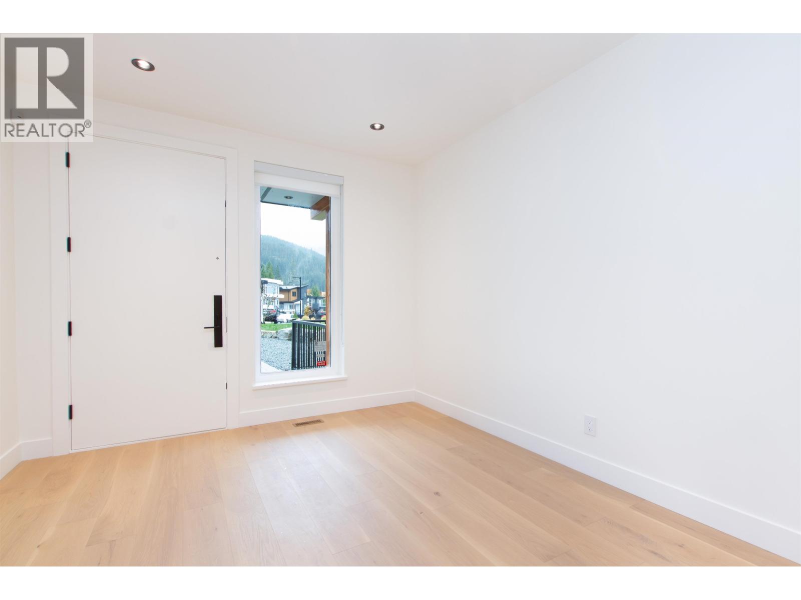 39 3385 Mamquam Road, Squamish, British Columbia  V8B 0E3 - Photo 4 - R3090997