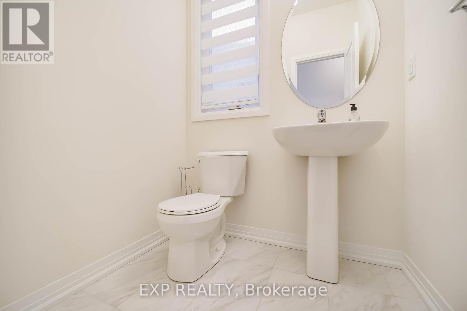 1033 Pisces Trail, Pickering, Ontario  L1X 0P7 - Photo 11 - E12798648