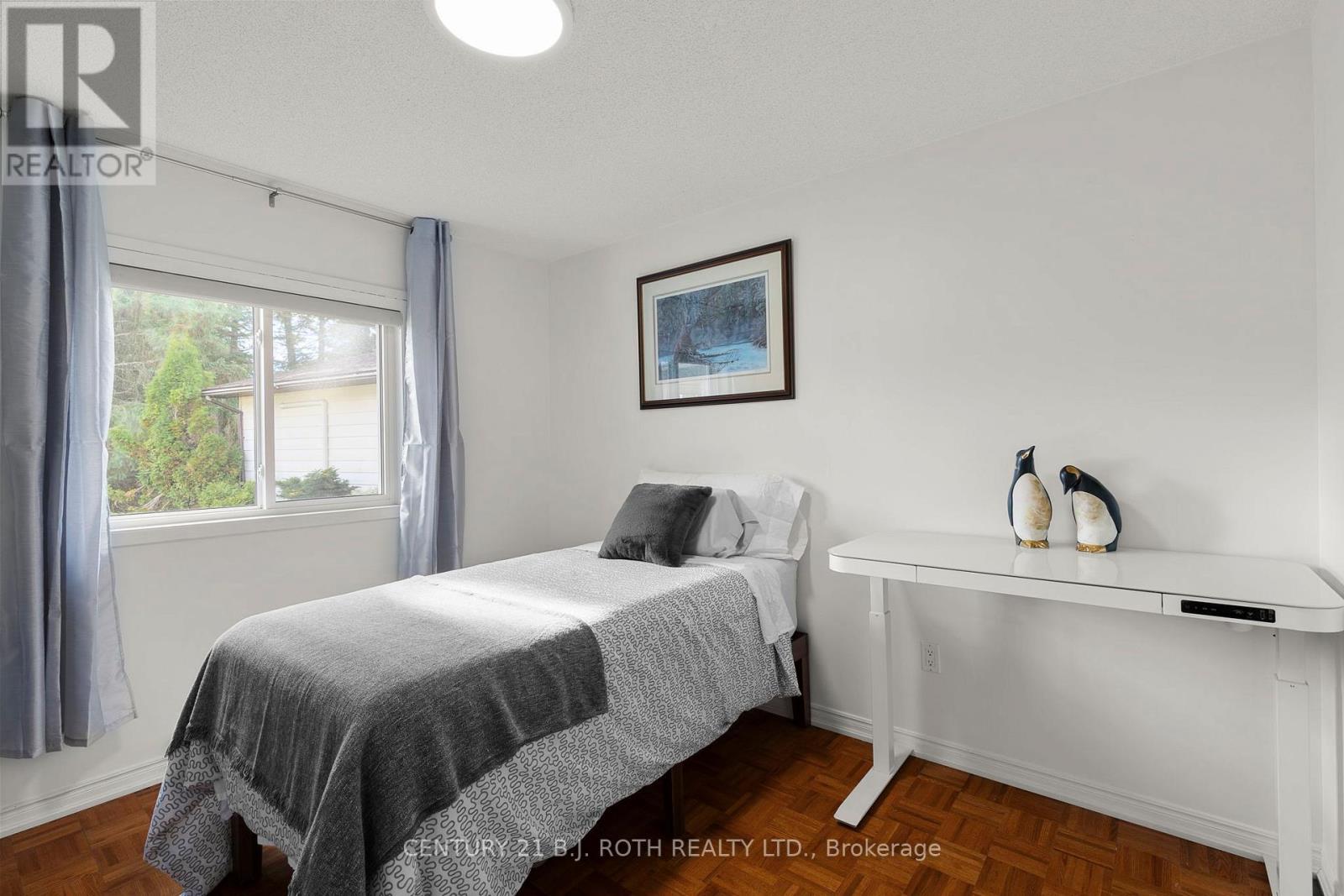 60 Tamarack Drive, Oro-Medonte, Ontario  L0L 1T0 - Photo 16 - S12530722