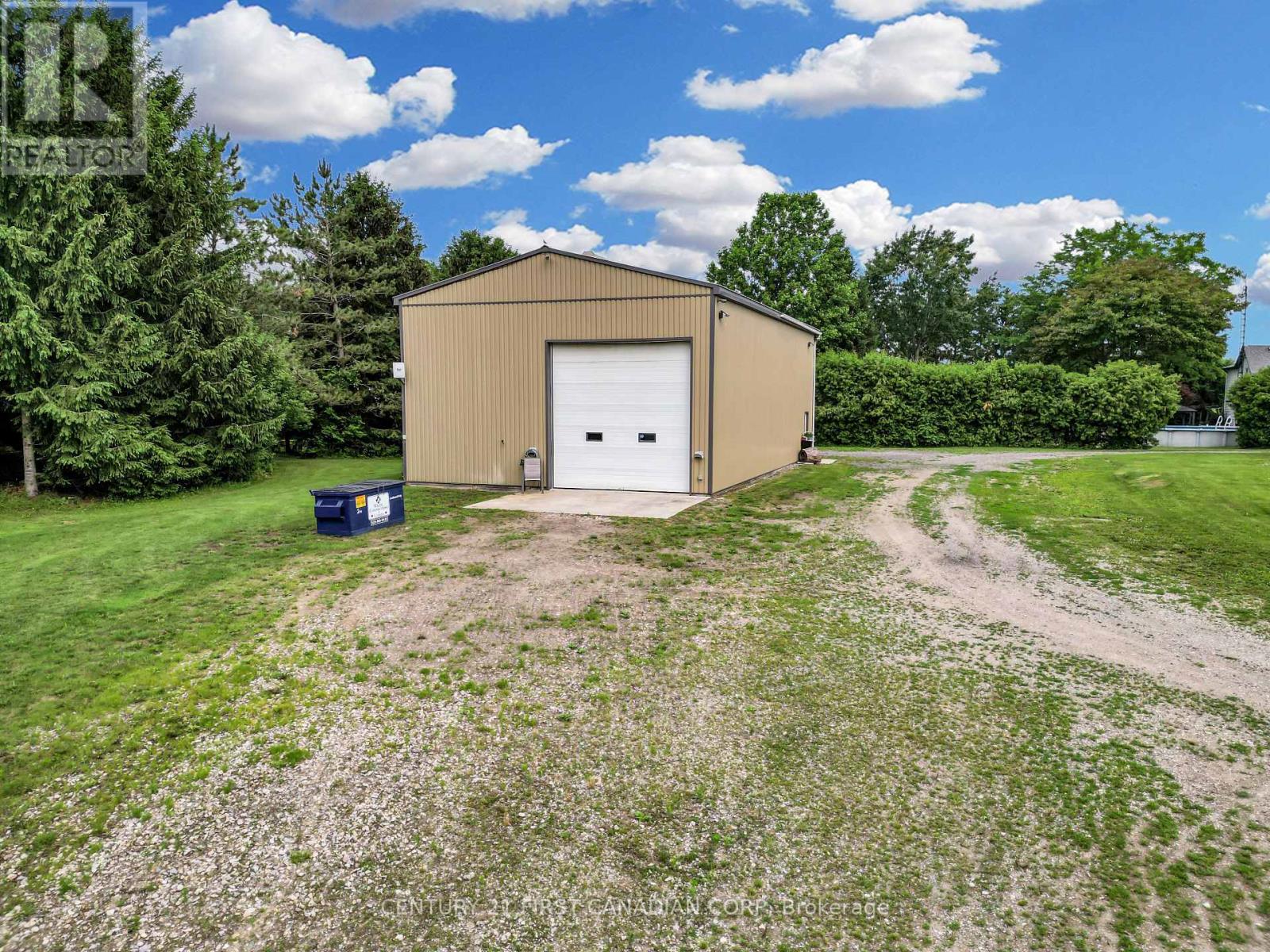 13660 Longwoods Road, Chatham-Kent, Ontario  N0P 2K0 - Photo 37 - X12797256