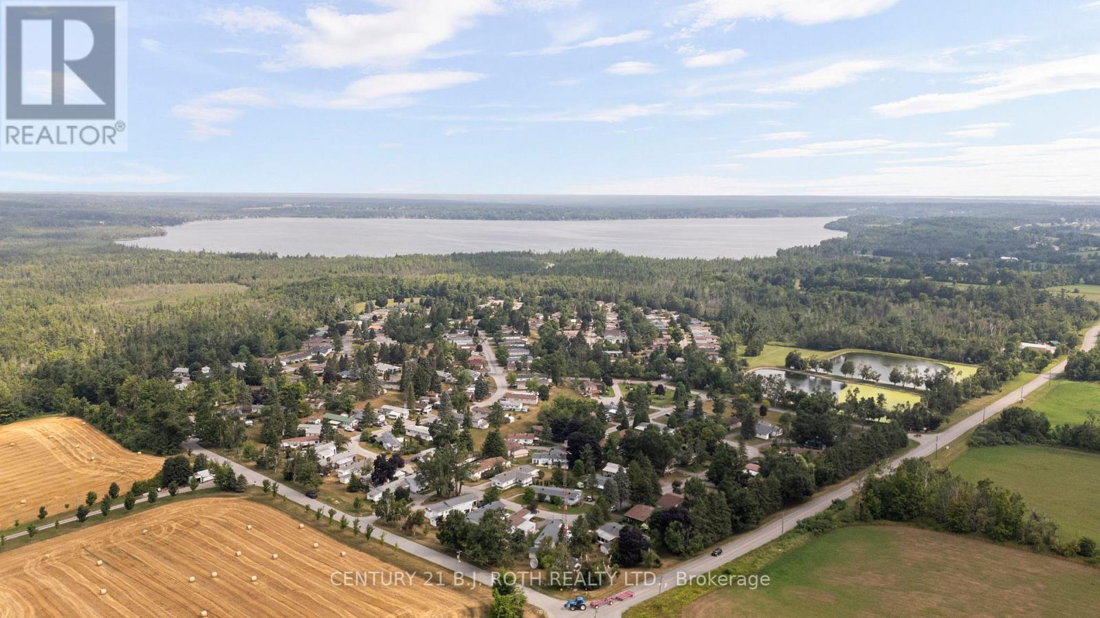 60 Tamarack Drive, Oro-Medonte, Ontario  L0L 1T0 - Photo 34 - S12530722