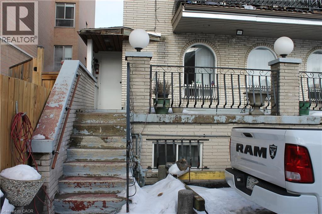 2328 King Street E, Hamilton, Ontario  L8K 1X4 - Photo 19 - 40806022