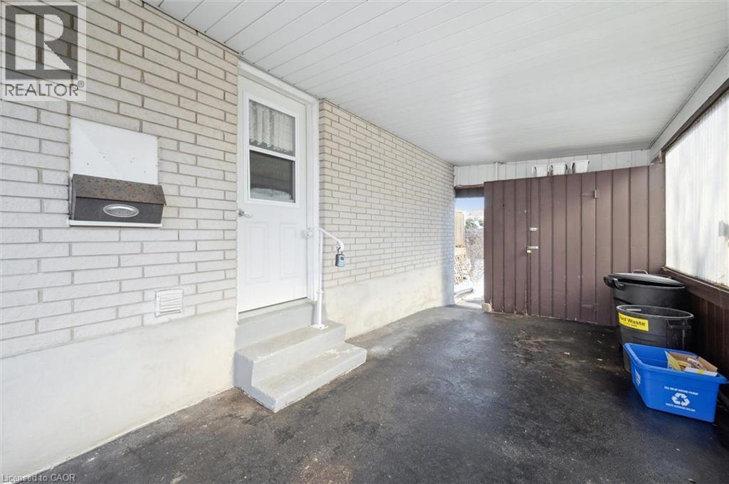 358 Southill Drive, Kitchener, Ontario  N2A 2R1 - Photo 25 - 40802335