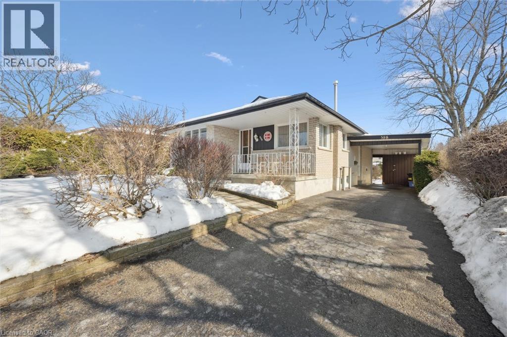 358 Southill Drive, Kitchener, Ontario  N2A 2R1 - Photo 3 - 40802335