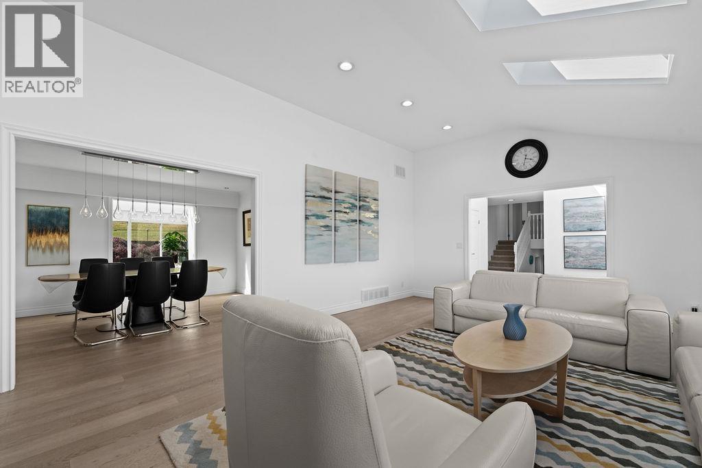 685 King Georges Way, West Vancouver, British Columbia  V7S 1S2 - Photo 5 - R3091107