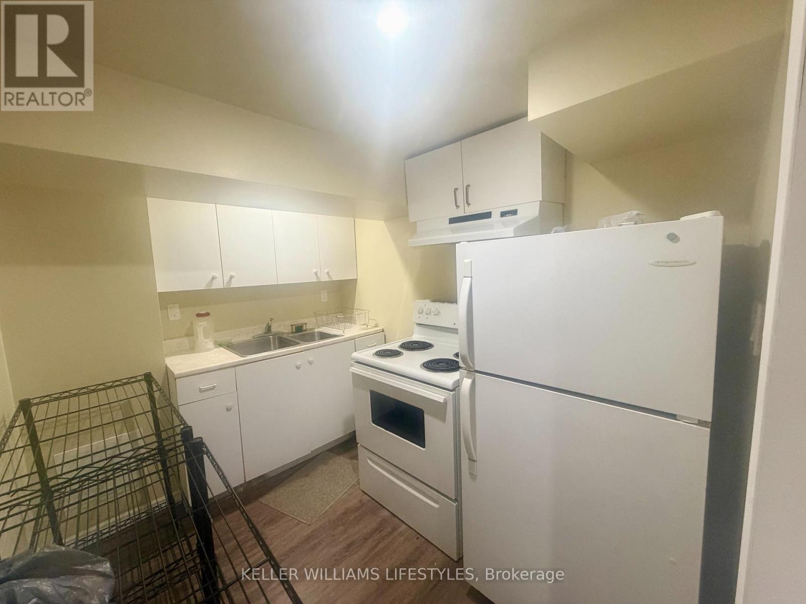 156 Paperbirch Crescent, London North, Ontario  N6G 1L7 - Photo 20 - X12799368