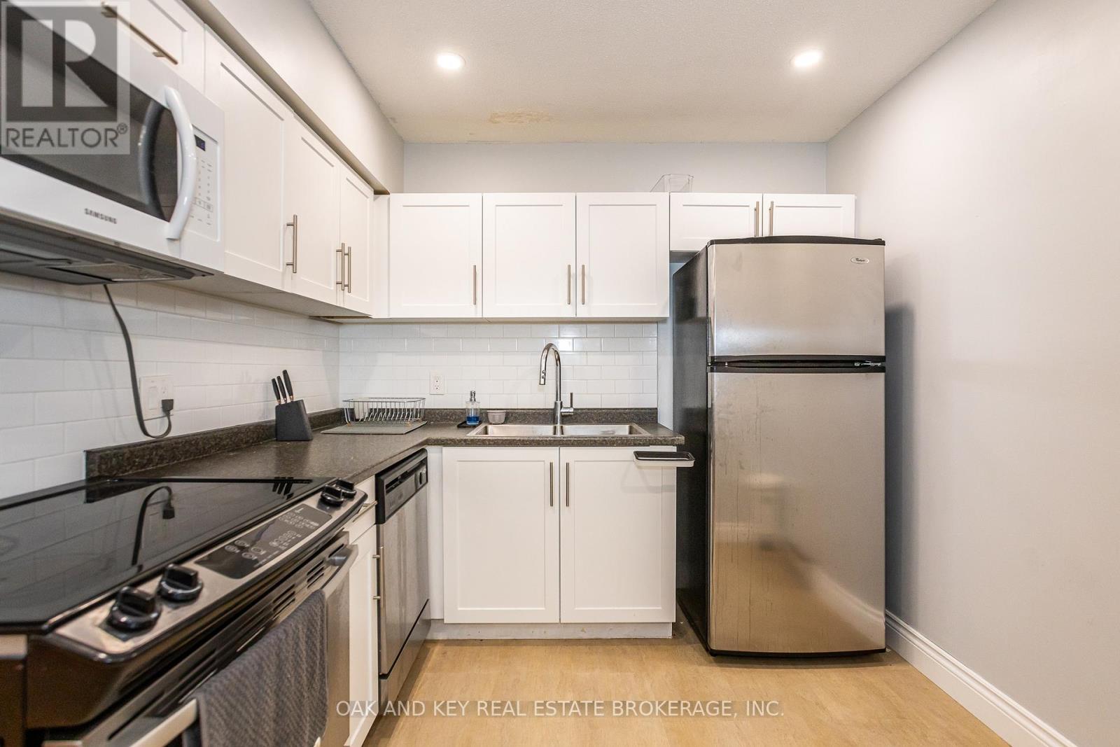 108 - 15 Jacksway Crescent, London North, Ontario  N5X 3T8 - Photo 10 - X12799440