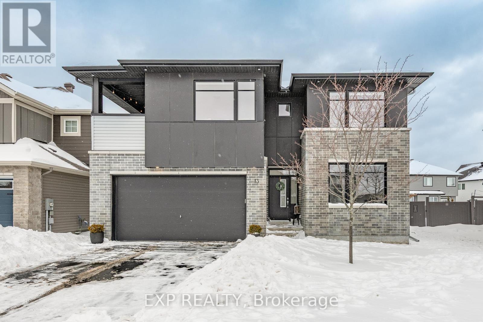 13 FANNING STREET, Carleton Place, Ontario