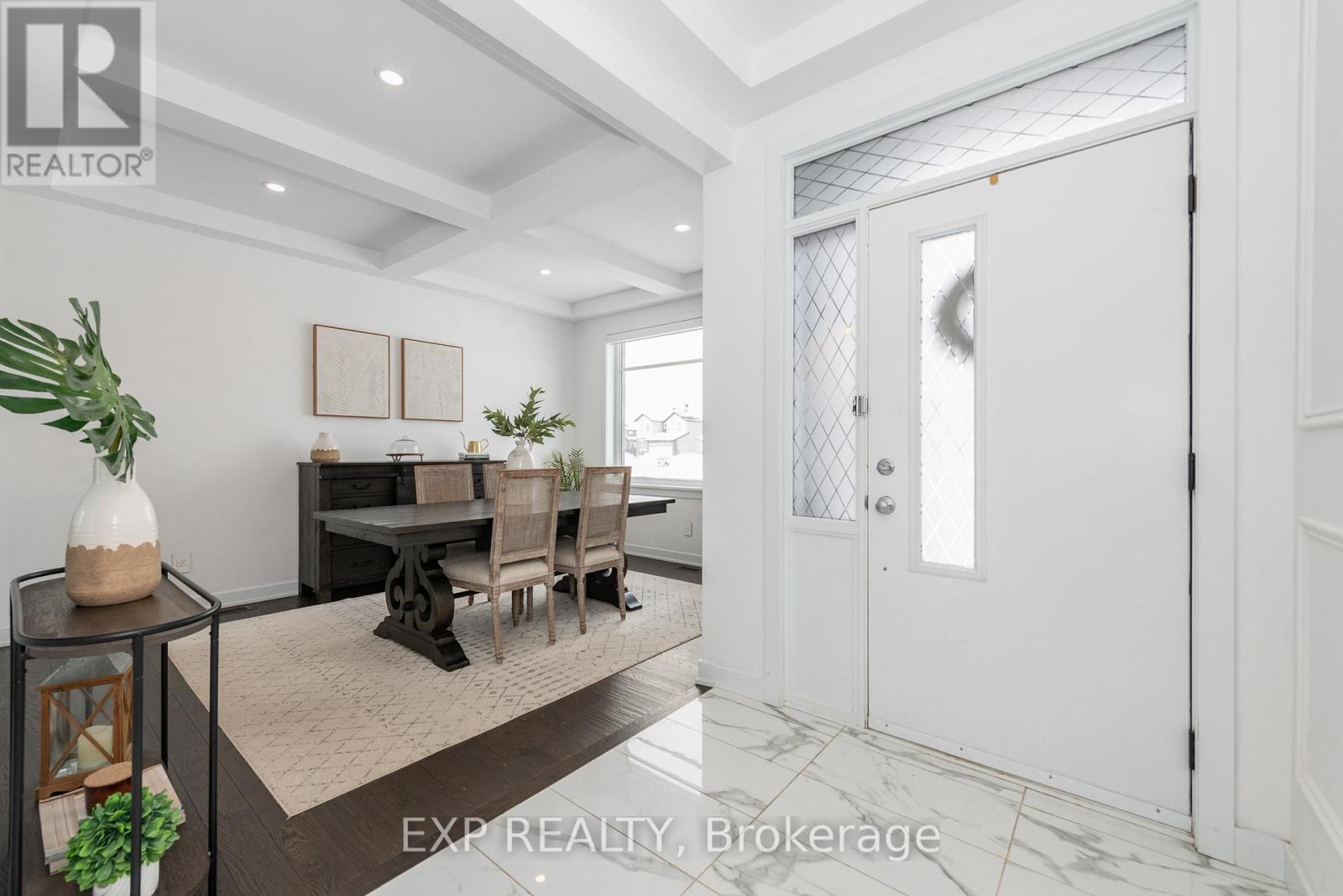 13 Fanning Street, Carleton Place, Ontario  K1S 1N4 - Photo 2 - X12799460