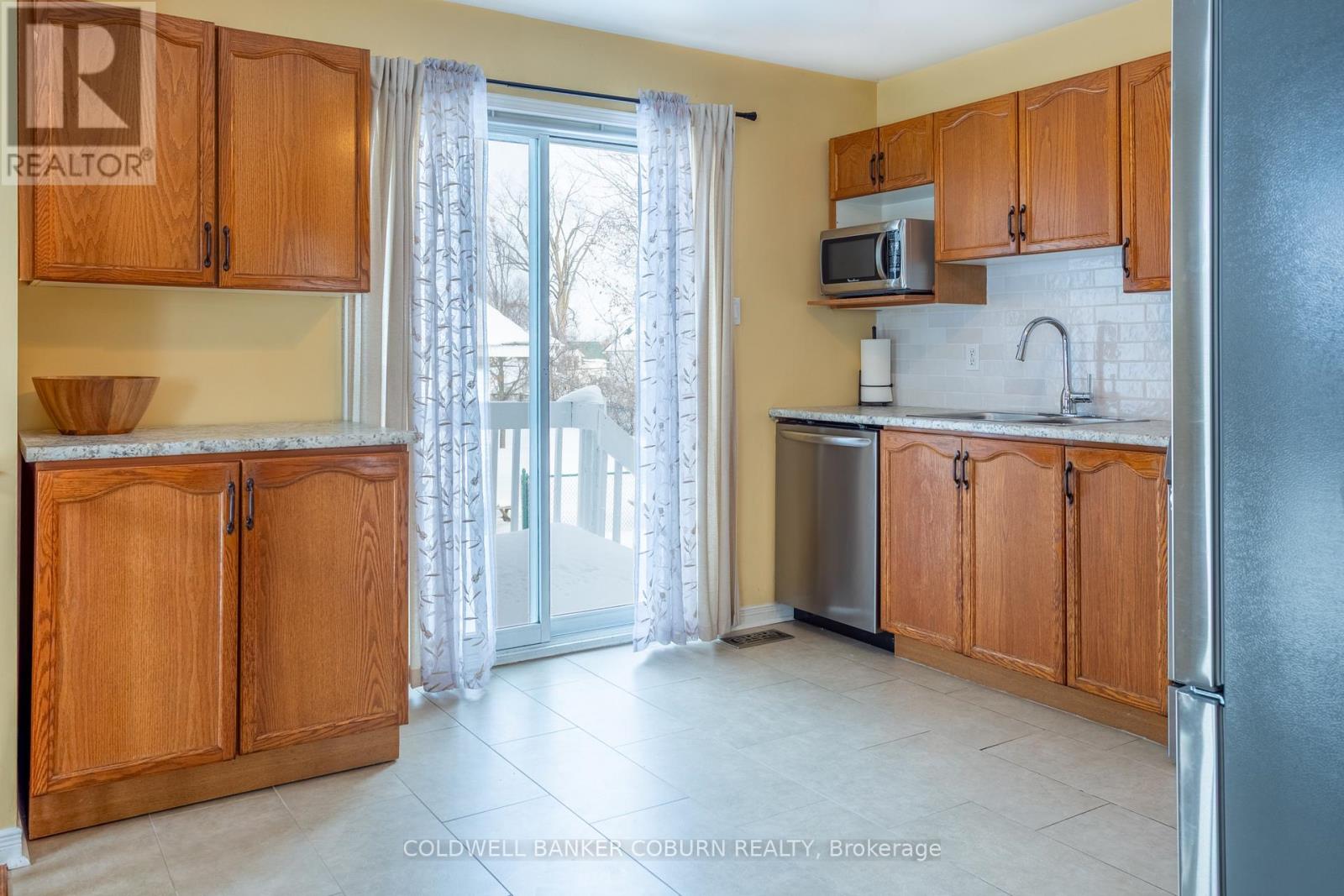 28 Landrigan Street, Arnprior, Ontario  K7S 2S6 - Photo 9 - X12799470