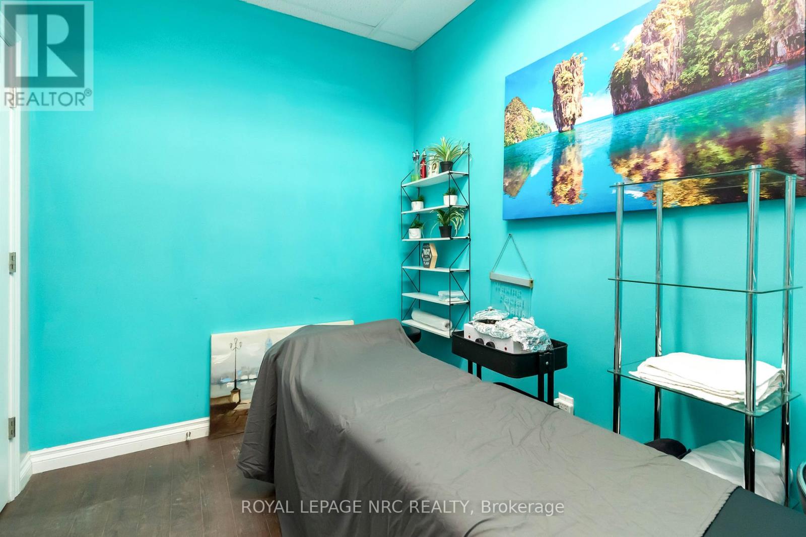 B - 207 Cross Street, Oakville, Ontario  L6J 2W9 - Photo 14 - W12799498