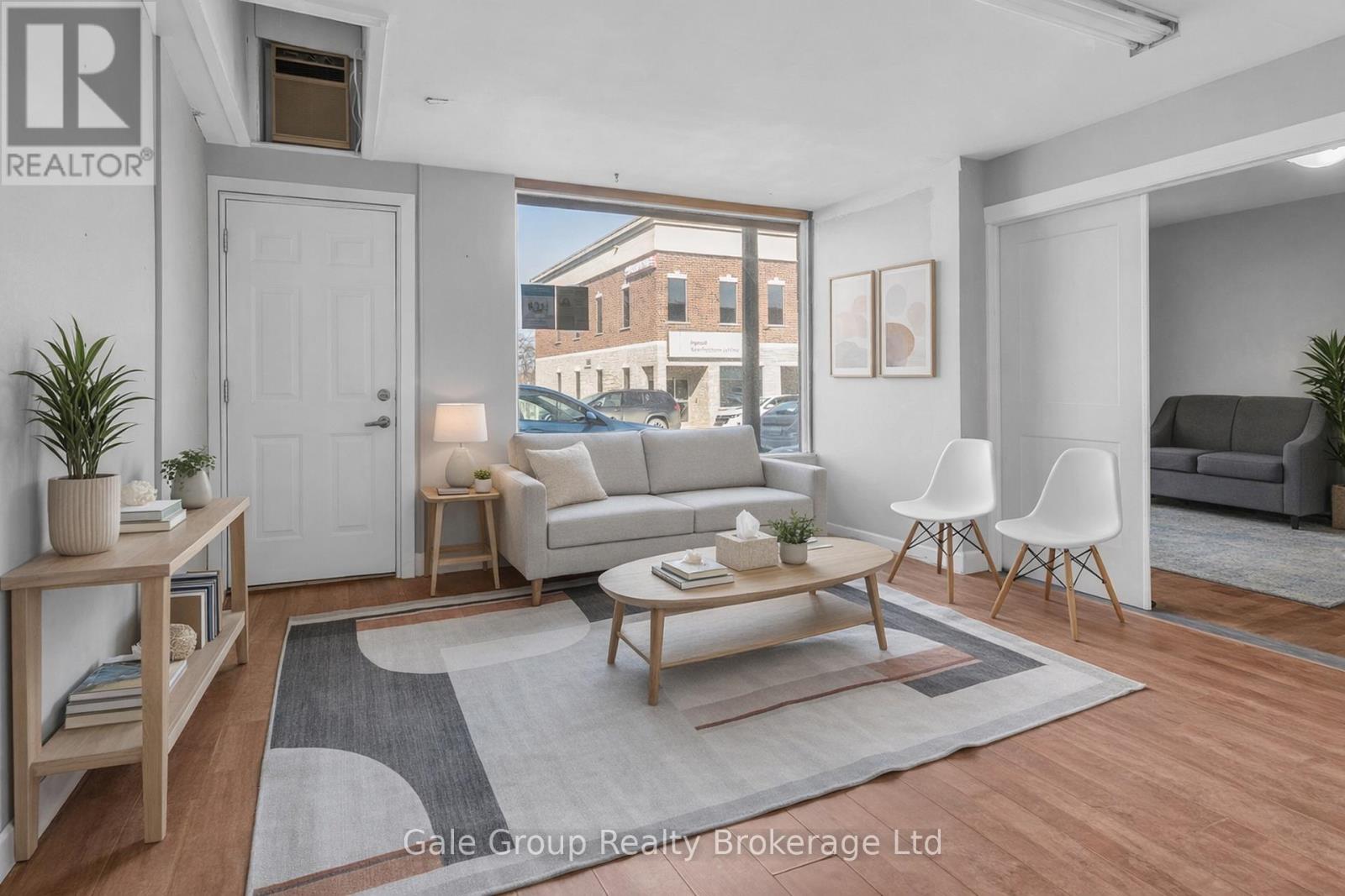 161 Thames Street S, Ingersoll, Ontario  N5C 2T6 - Photo 2 - X12799394