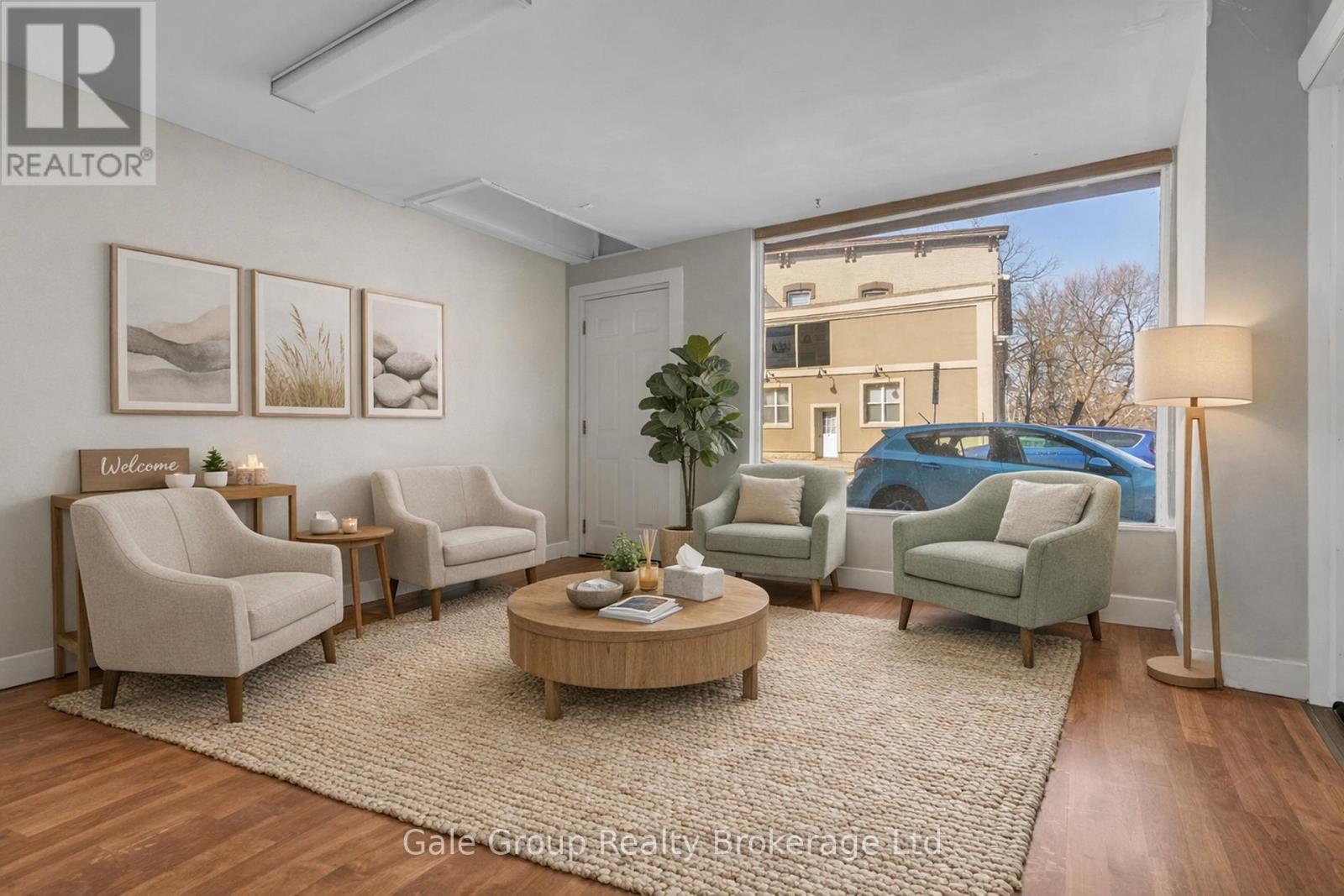 161 Thames Street S, Ingersoll, Ontario  N5C 2T6 - Photo 3 - X12799394