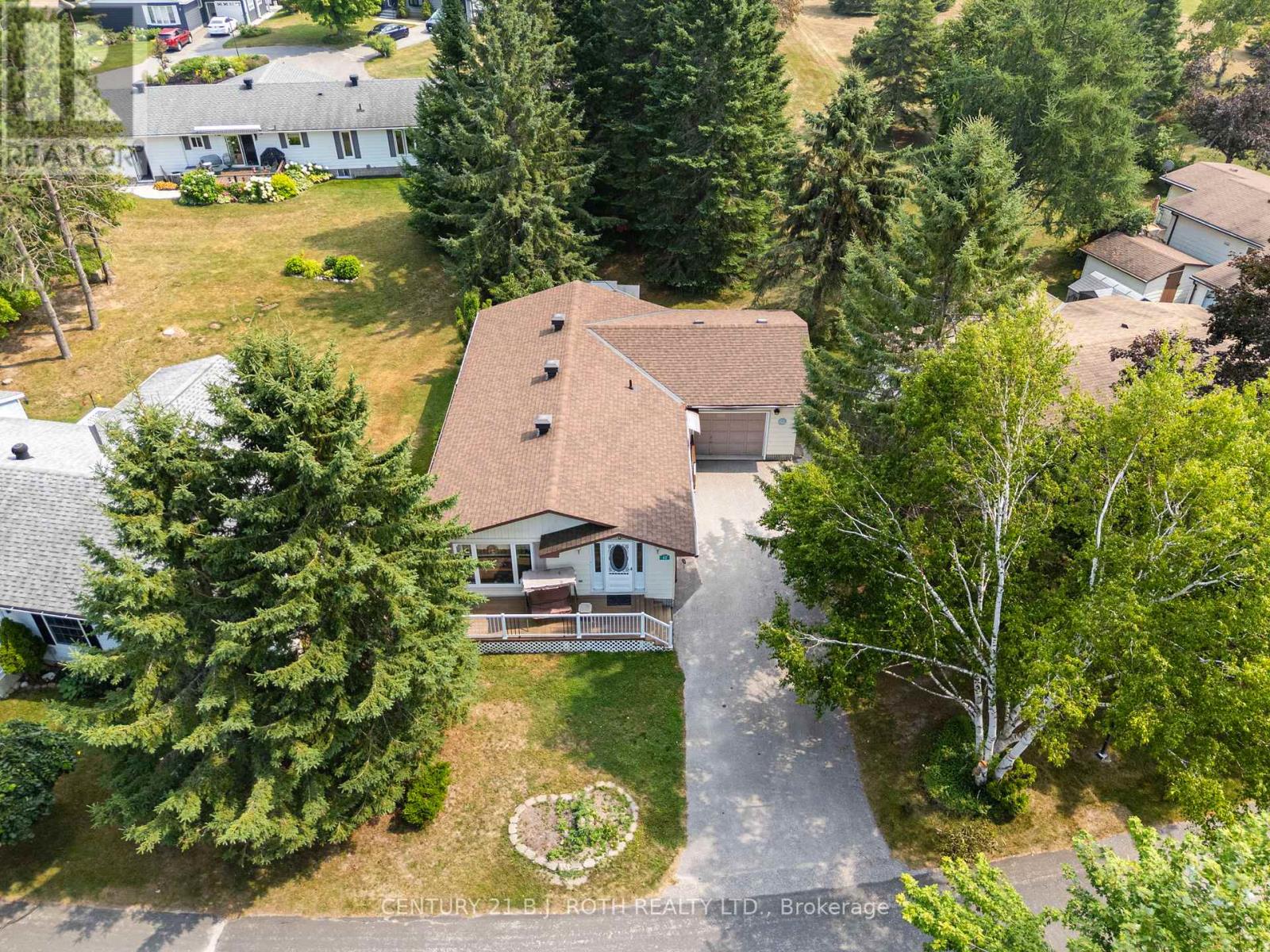 62 Tamarack Drive, Oro-Medonte, Ontario  L0L 1T0 - Photo 21 - S12512128