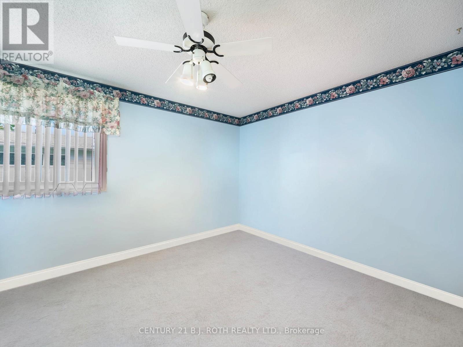 62 Tamarack Drive, Oro-Medonte, Ontario  L0L 1T0 - Photo 15 - S12512128