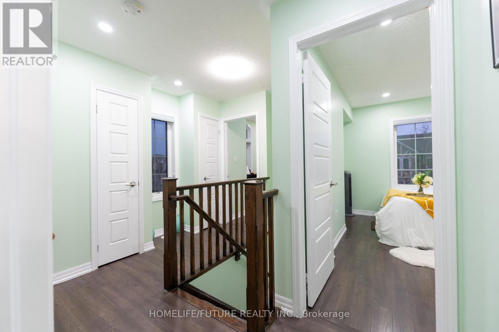 275 Ellen Davidson Drive, Oakville, Ontario  L6M 0V6 - Photo 23 - W12797828