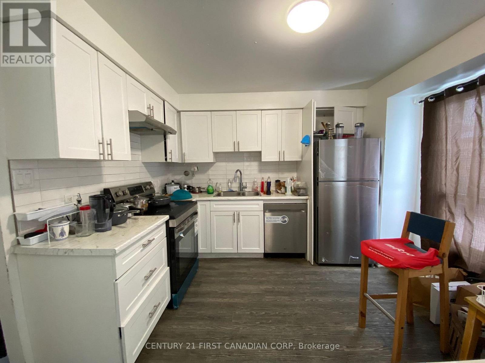 7- Upper - 595 Third Street, London East, Ontario  N5V 4A1 - Photo 4 - X12786324