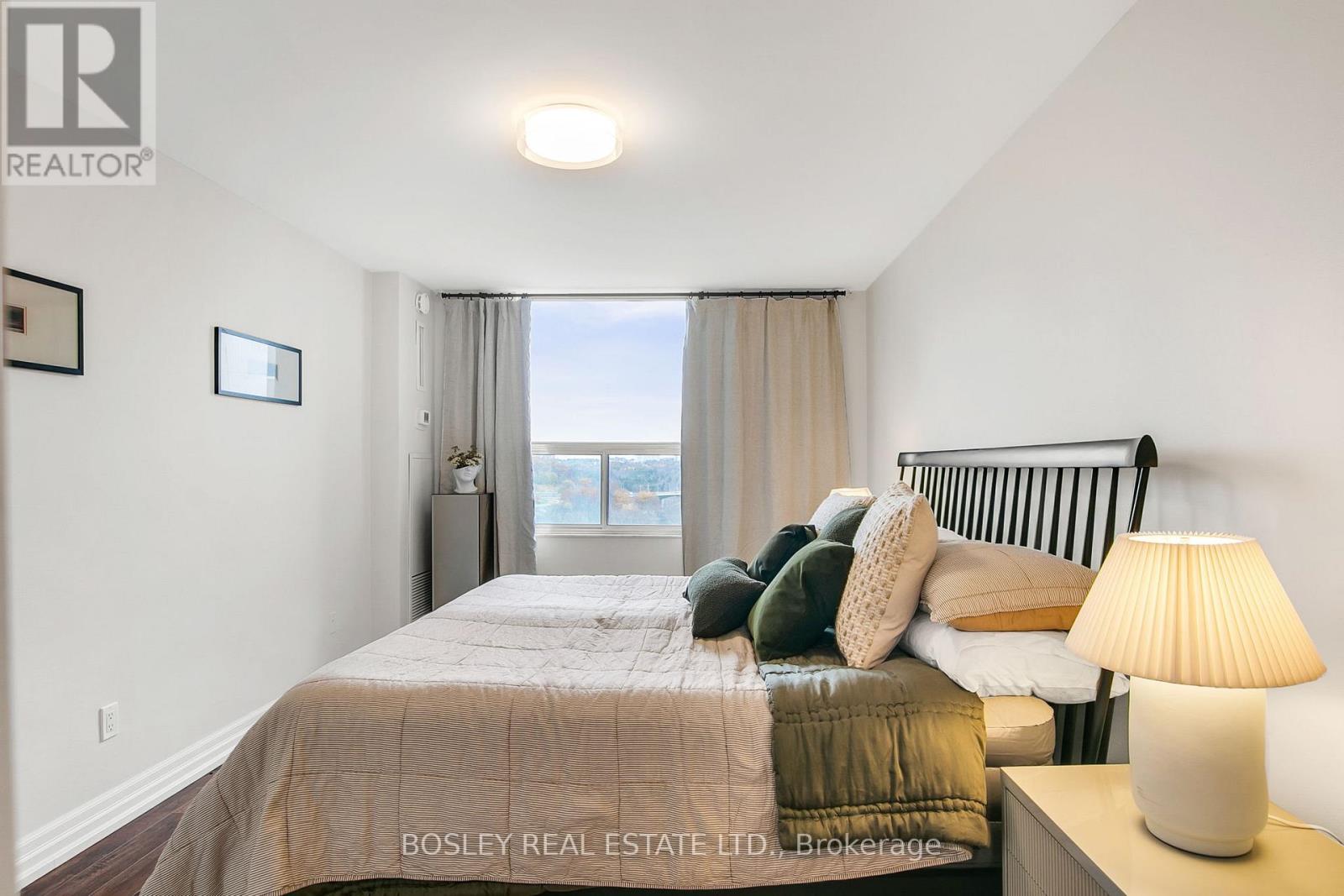 1411 - 10 Edgecliff Golfway, Toronto, Ontario  M3C 3A3 - Photo 21 - C12799342