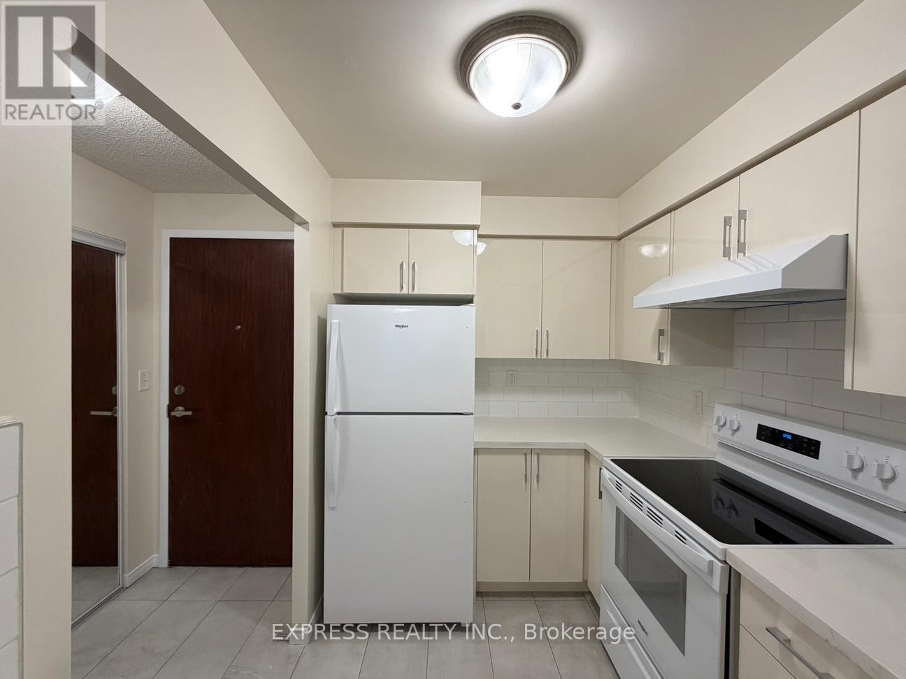 Ph16 - 39 Pemberton Avenue, Toronto, Ontario  M2M 4L6 - Photo 2 - C12799346