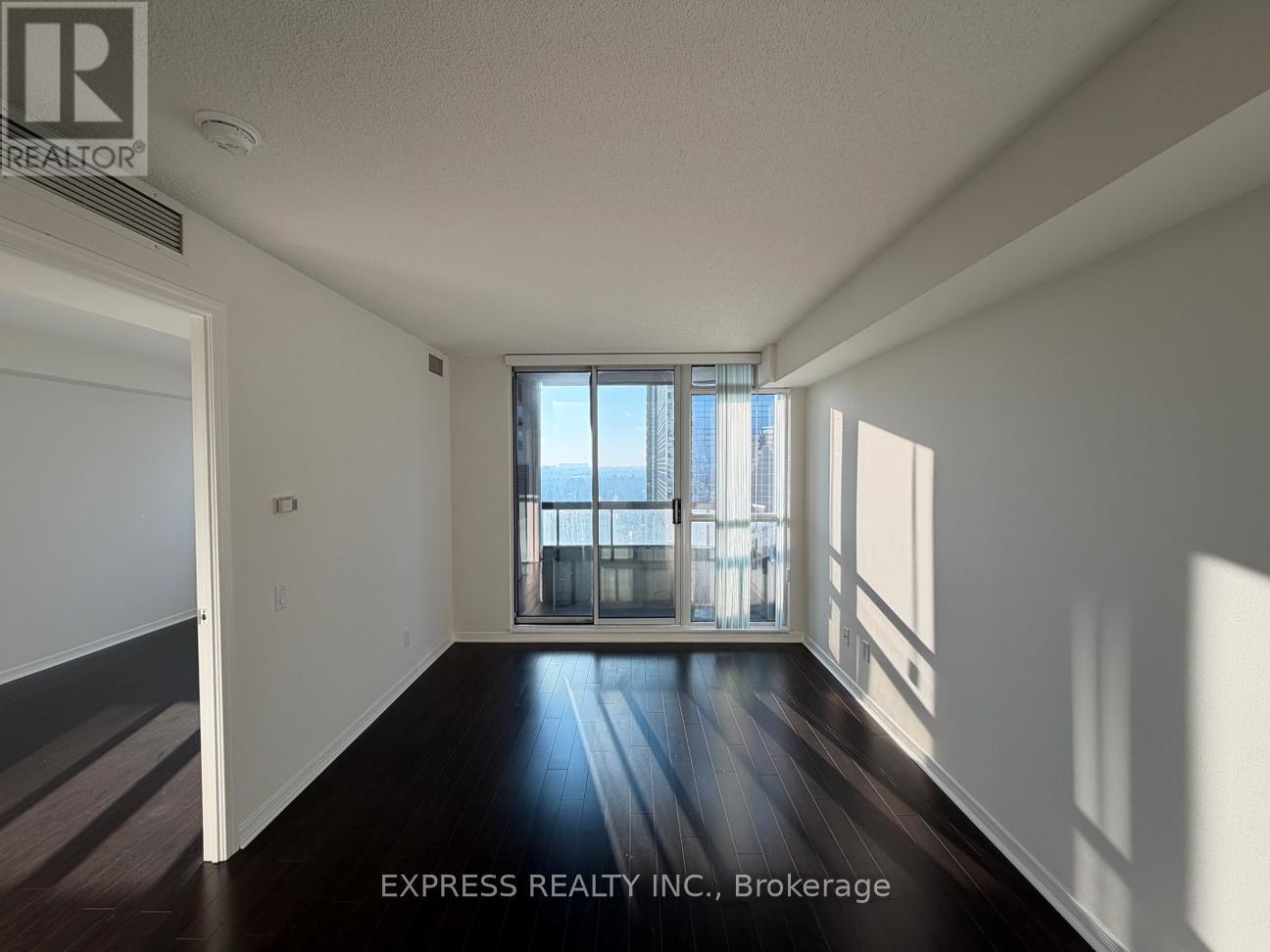 1505 - 8 Hillcrest Avenue, Toronto, Ontario  M2N 6Y6 - Photo 5 - C12799352