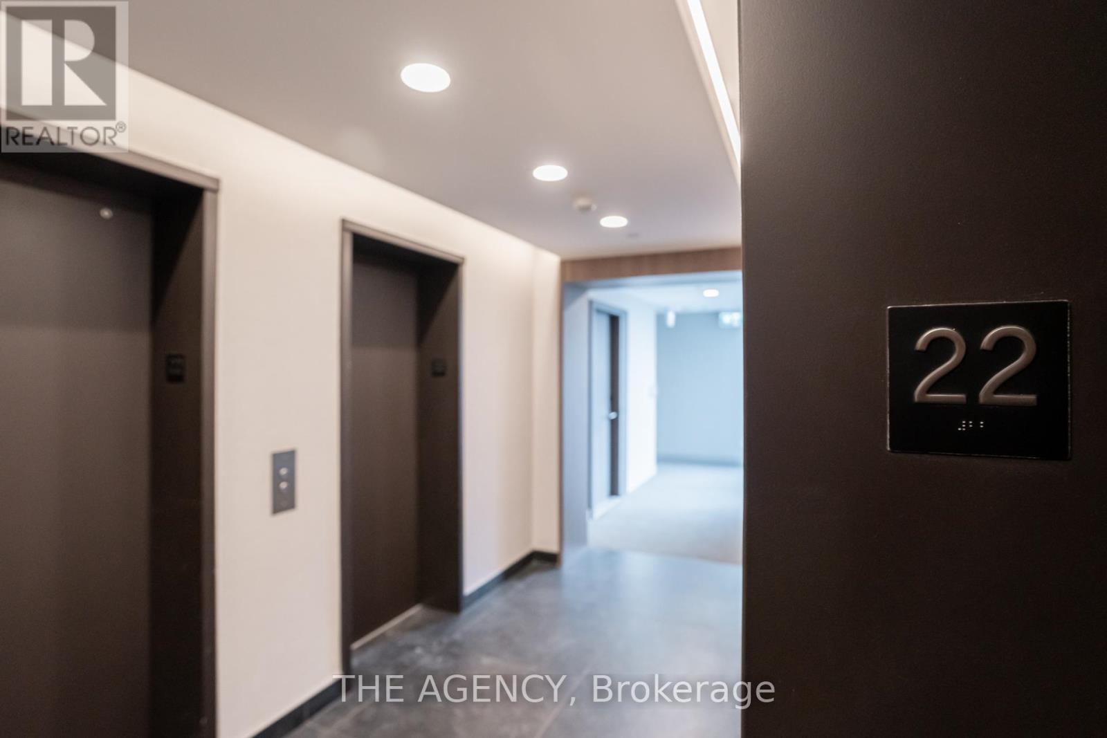 2214 - 25 Richmond Street E, Toronto, Ontario  M5C 0A6 - Photo 23 - C12799446