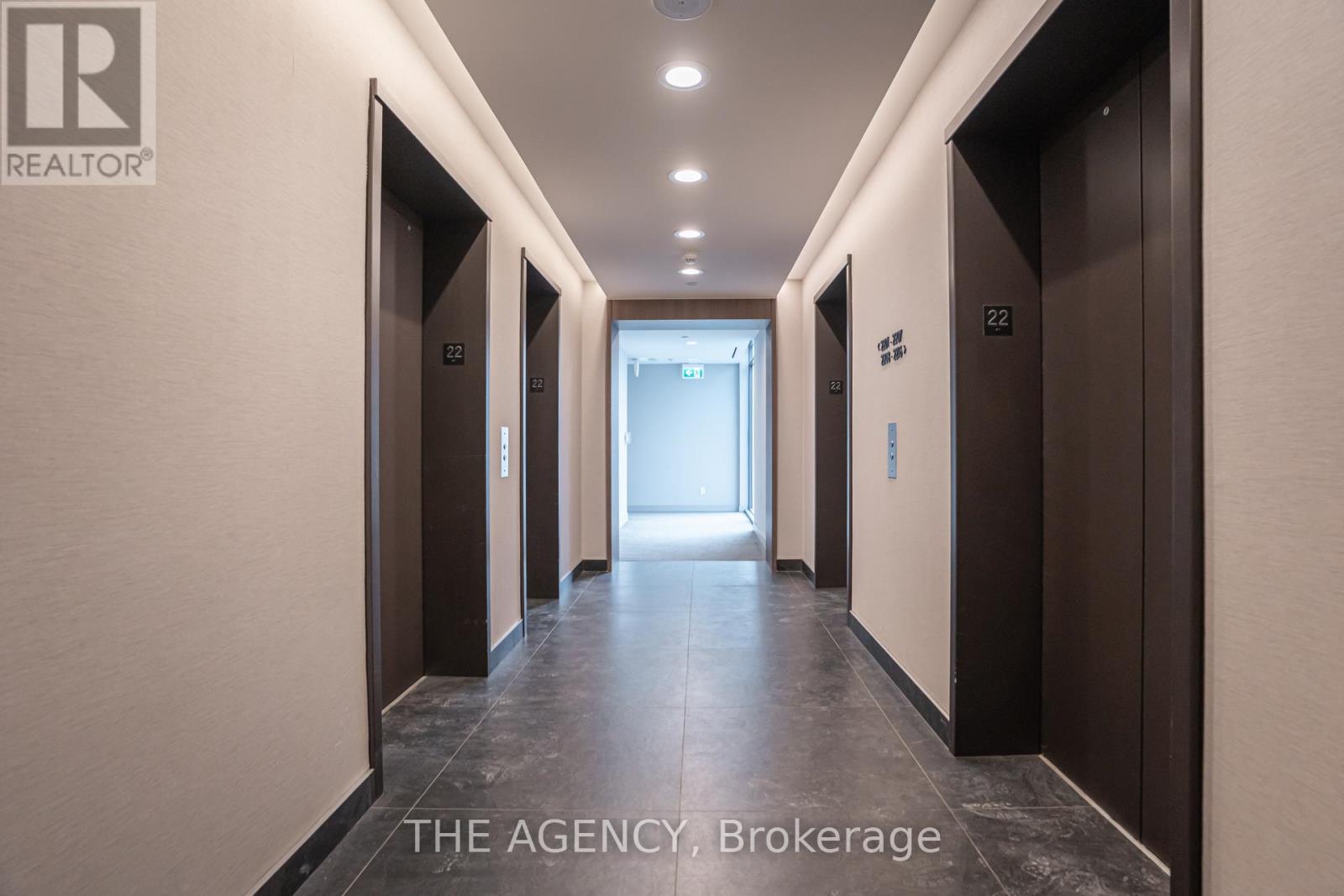 2214 - 25 Richmond Street E, Toronto, Ontario  M5C 0A6 - Photo 24 - C12799446