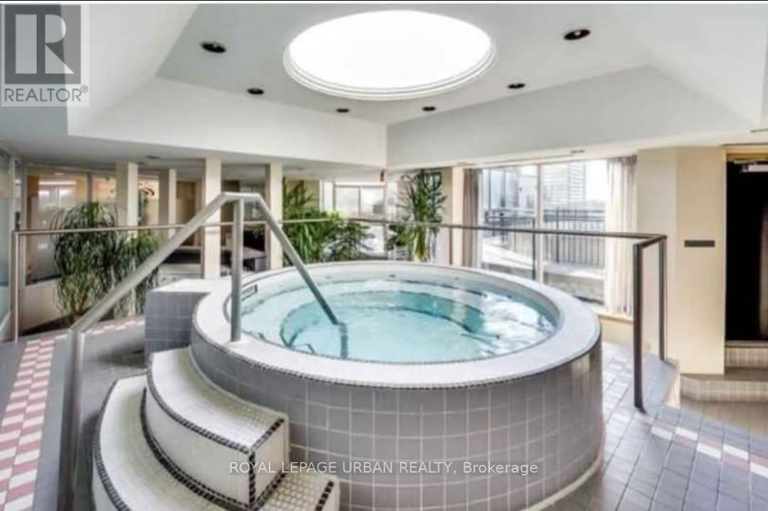 505 - 25 Maitland Street, Toronto, Ontario  M4Y 2W1 - Photo 27 - C12799488