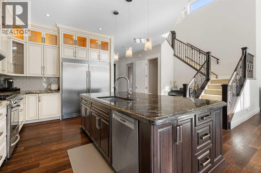 13 Aspen Vista Road Sw, Calgary, Alberta  T3H 0Y7 - Photo 5 - A2286565