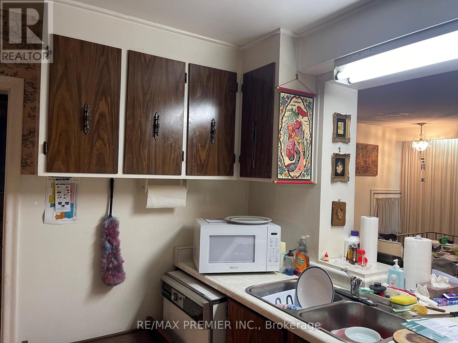 33 Forest Road, Ajax, Ontario  L1S 2N2 - Photo 3 - E12799376