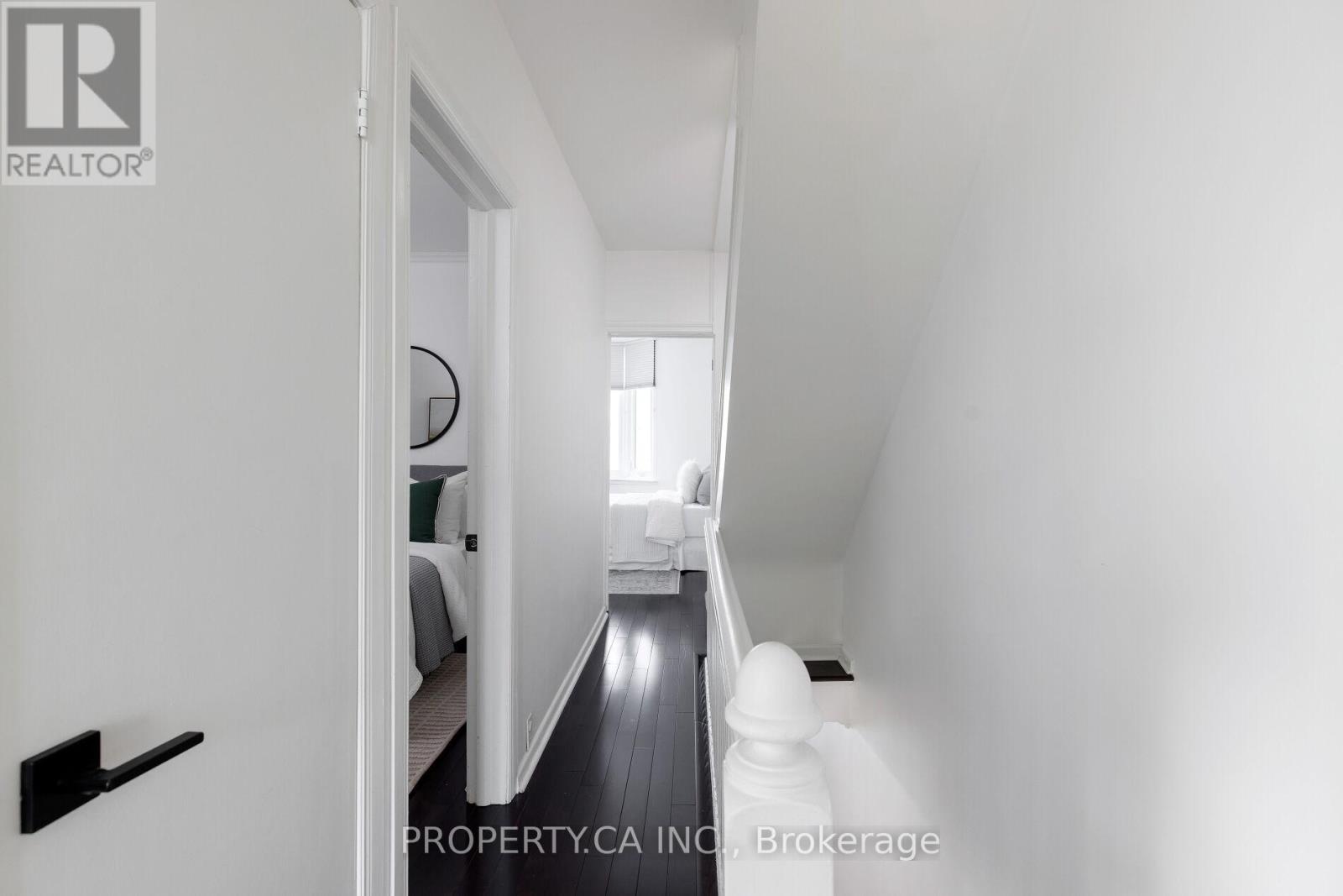 14 Galt Avenue, Toronto, Ontario  M4M 2Z1 - Photo 16 - E12799424