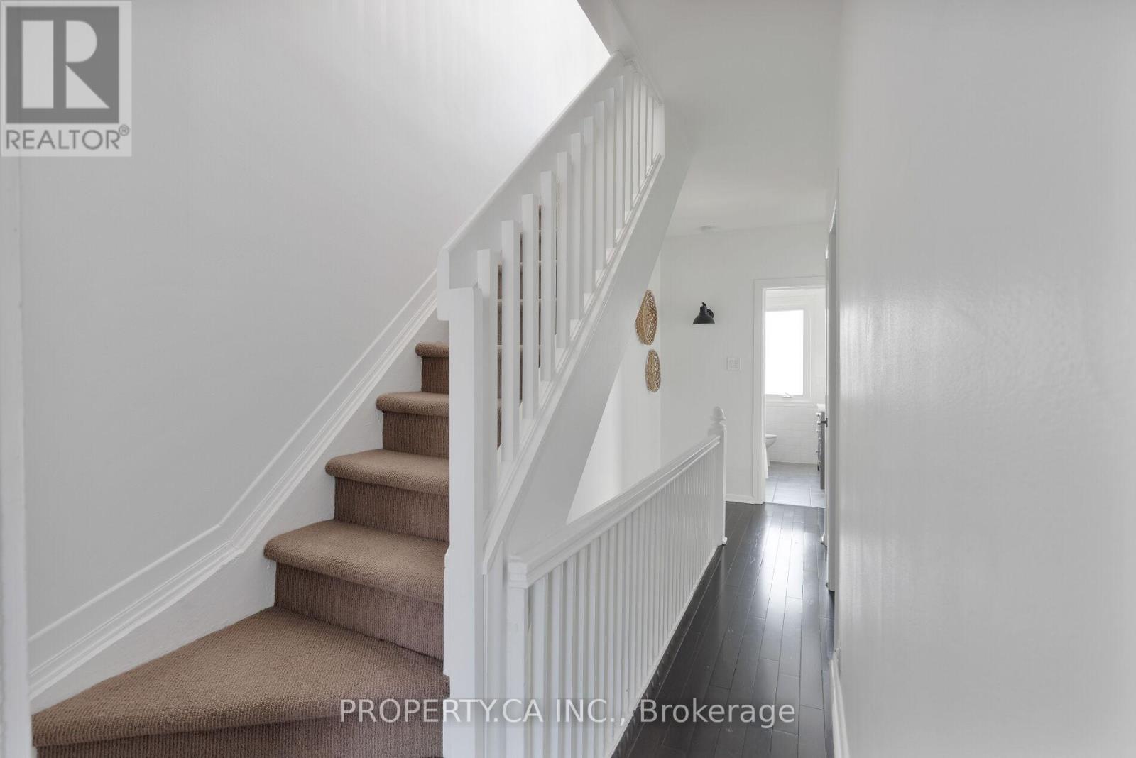 14 Galt Avenue, Toronto, Ontario  M4M 2Z1 - Photo 23 - E12799424