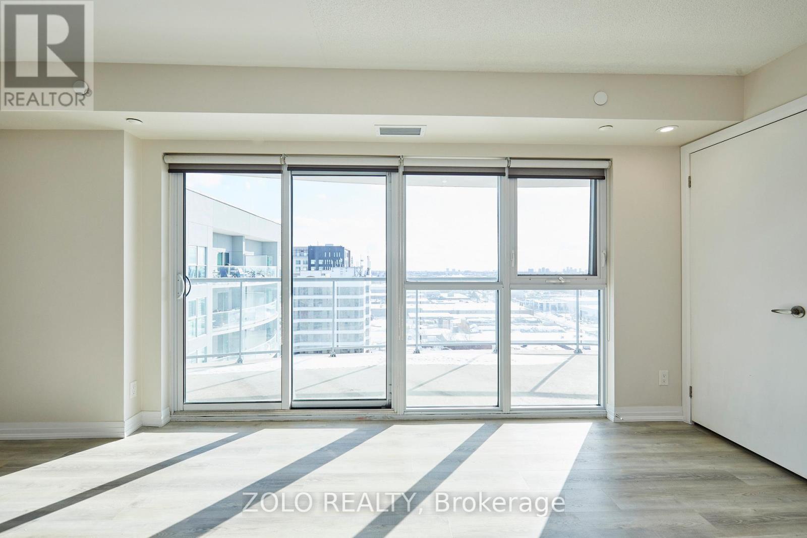 1703 - 2150 Lawrence Avenue, Toronto, Ontario  M1R 3A7 - Photo 4 - E12799500