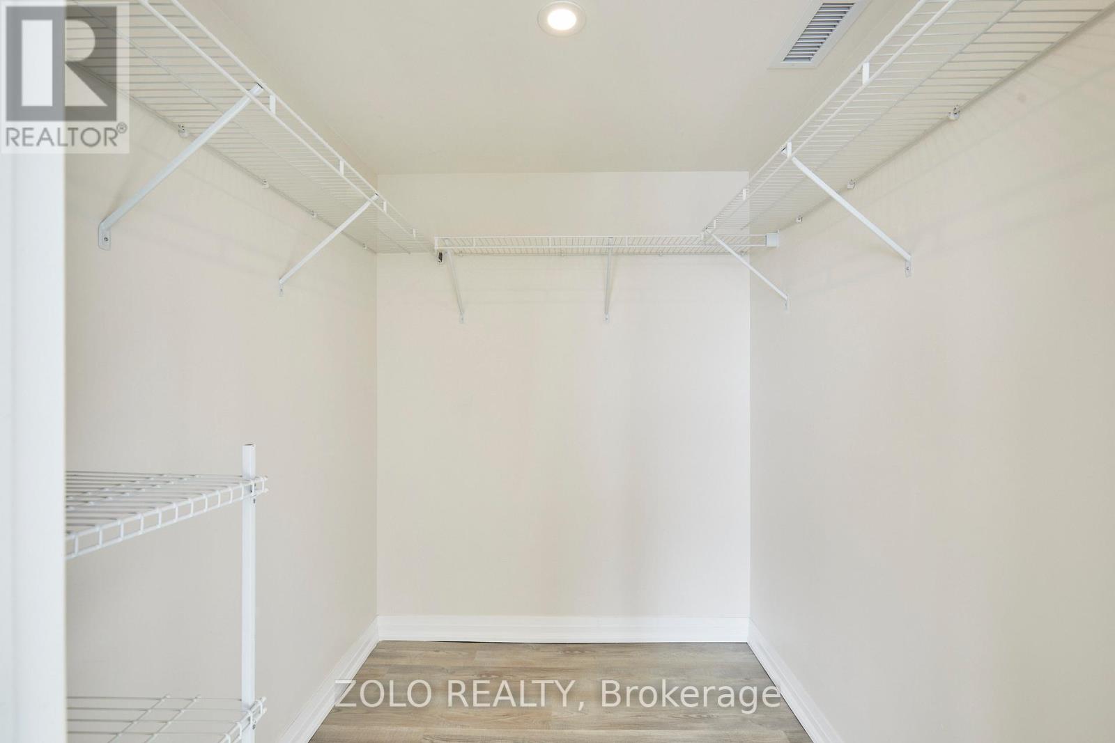 1703 - 2150 Lawrence Avenue, Toronto, Ontario  M1R 3A7 - Photo 8 - E12799500