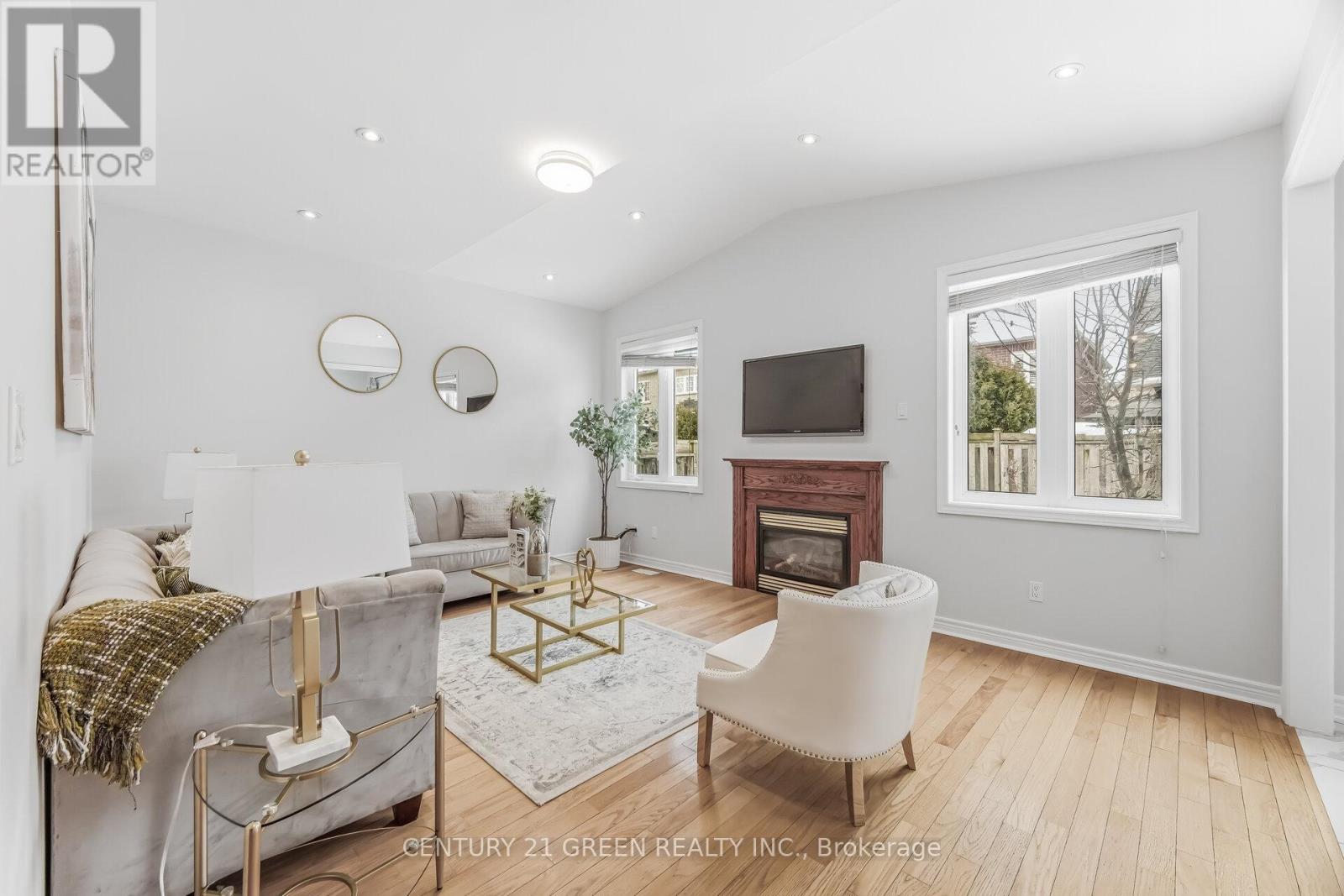 27 Outlook Terrace Drive, Markham, Ontario  L6E 1J9 - Photo 20 - N12799362