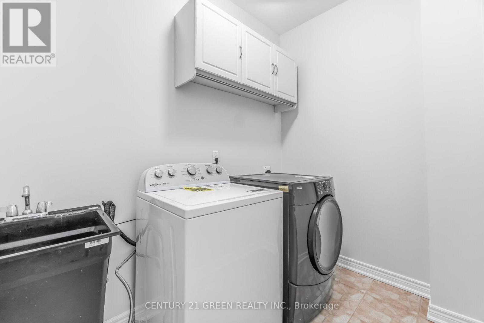 27 Outlook Terrace Drive, Markham, Ontario  L6E 1J9 - Photo 23 - N12799362