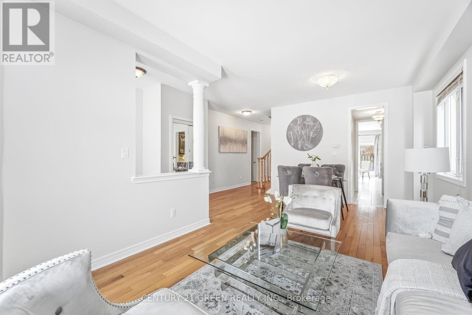 27 Outlook Terrace Drive, Markham, Ontario  L6E 1J9 - Photo 8 - N12799362