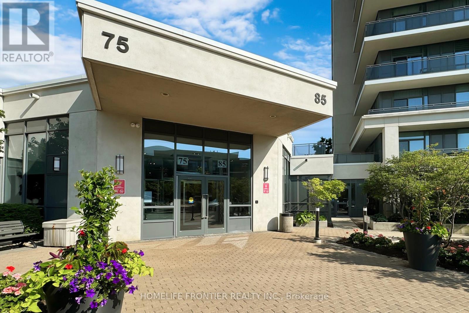 1408 - 75 North Park Road, Vaughan, Ontario  L4J 0H8 - Photo 3 - N12799402