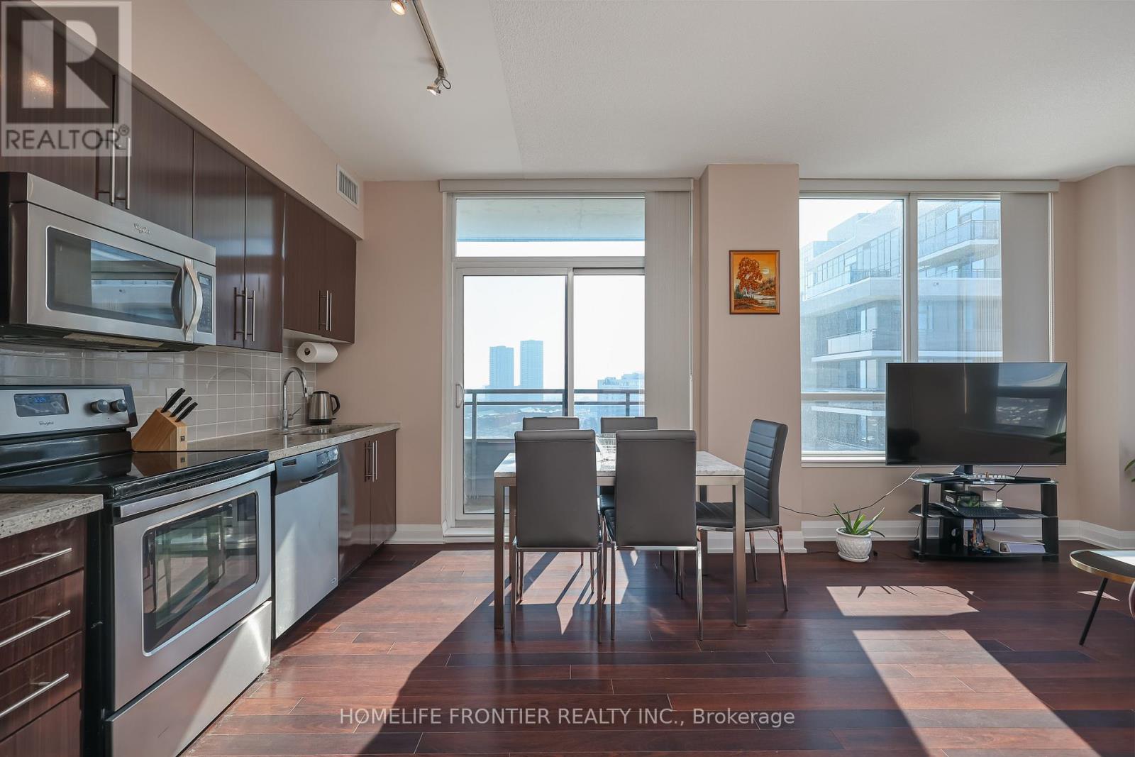 1408 - 75 North Park Road, Vaughan, Ontario  L4J 0H8 - Photo 6 - N12799402