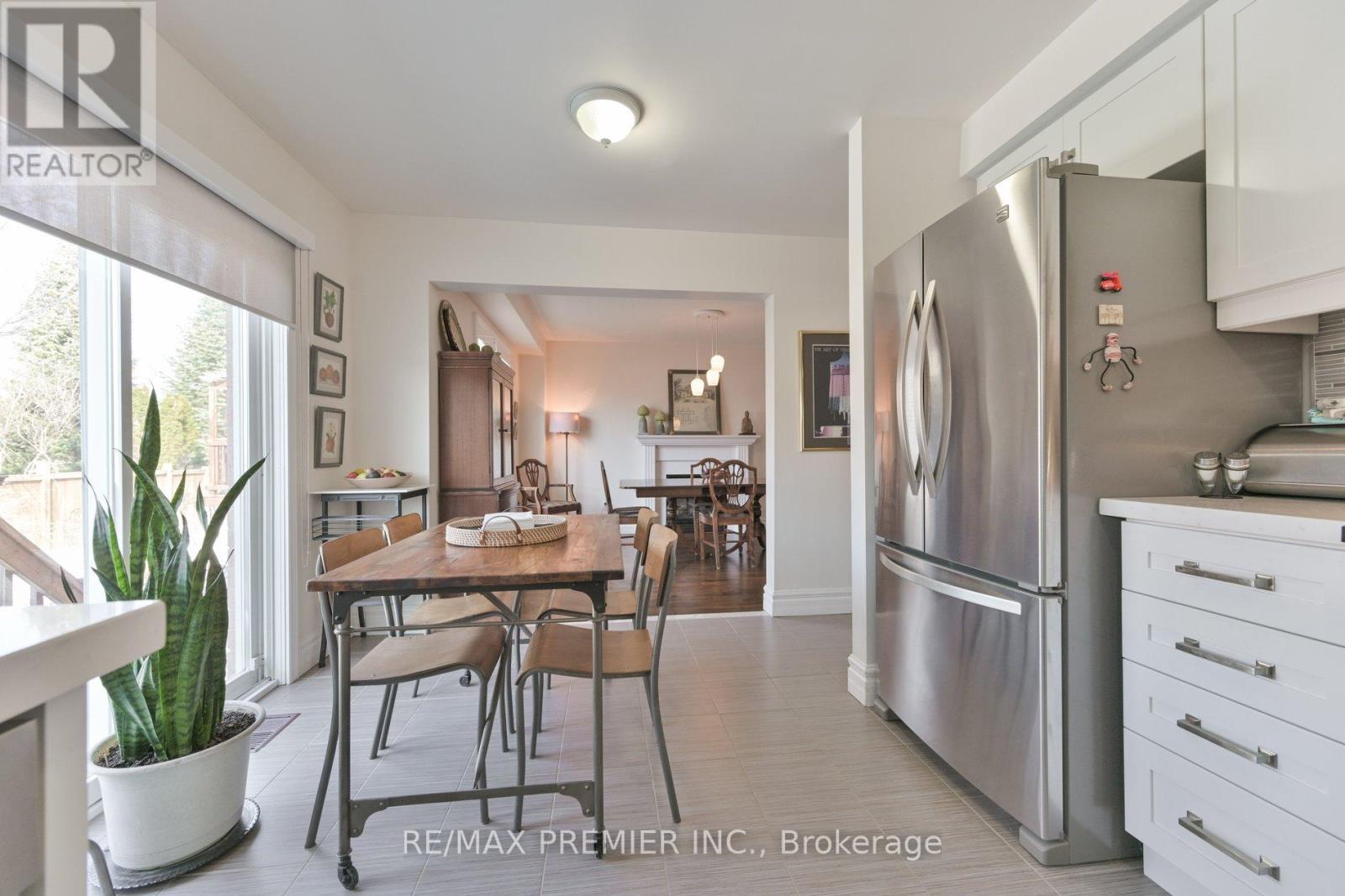 190 St Joan Of Arc Avenue, Vaughan, Ontario  L6A 3B9 - Photo 13 - N12799422