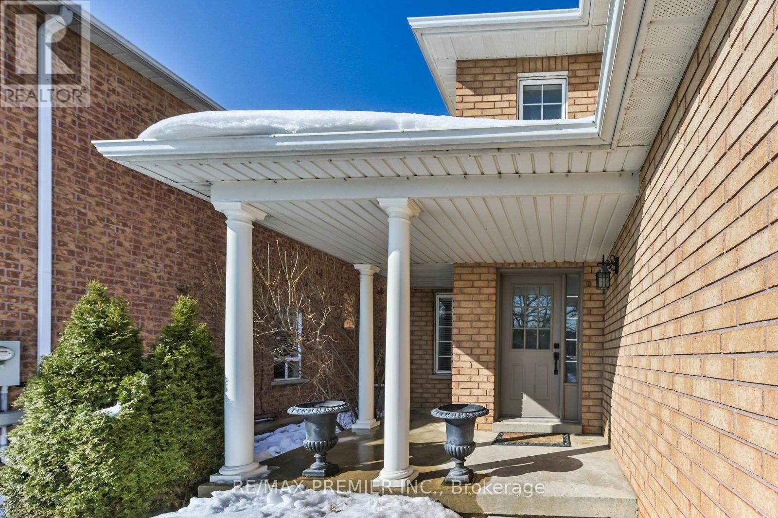 190 St Joan Of Arc Avenue, Vaughan, Ontario  L6A 3B9 - Photo 4 - N12799422