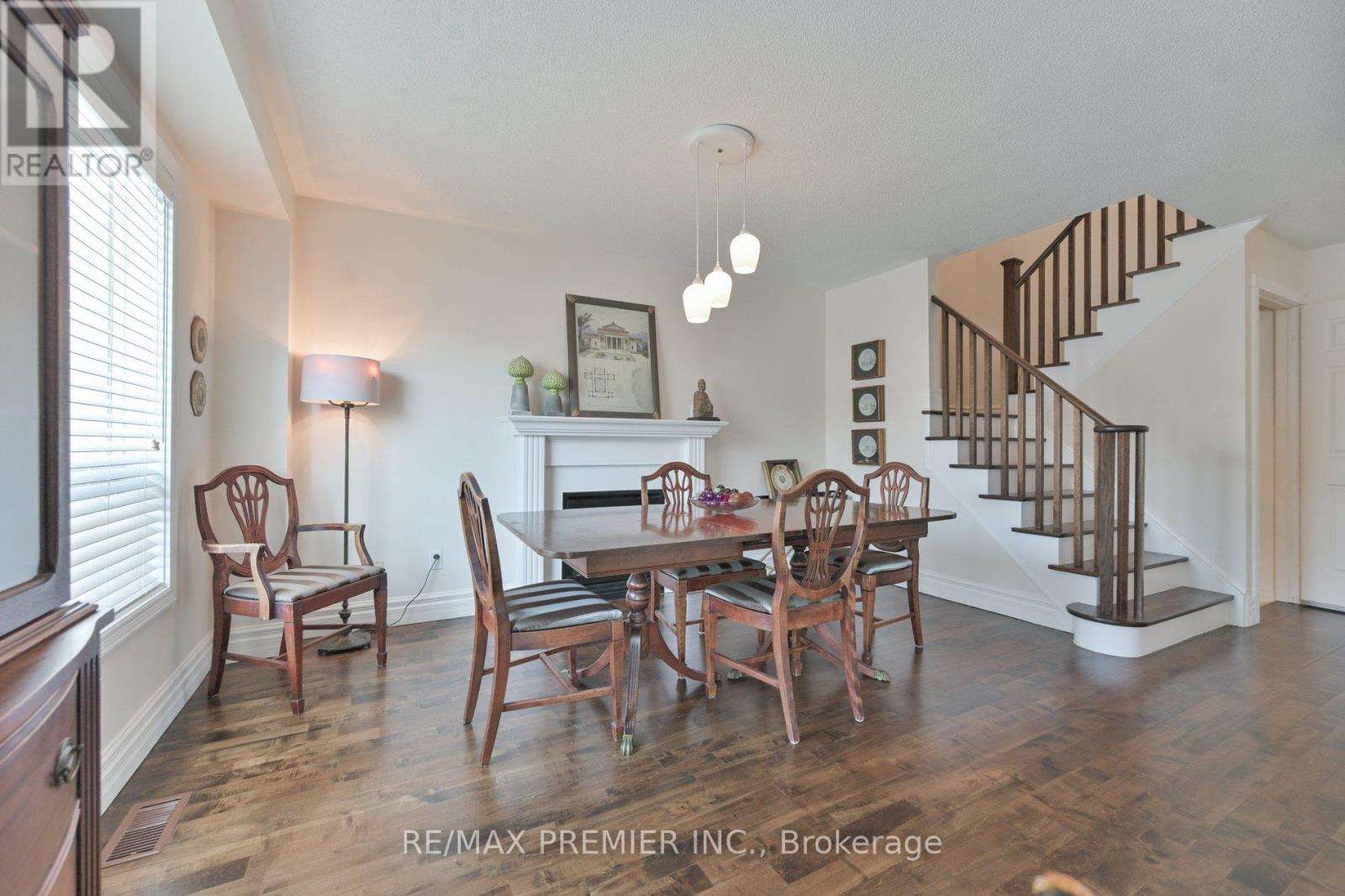 190 St Joan Of Arc Avenue, Vaughan, Ontario  L6A 3B9 - Photo 9 - N12799422