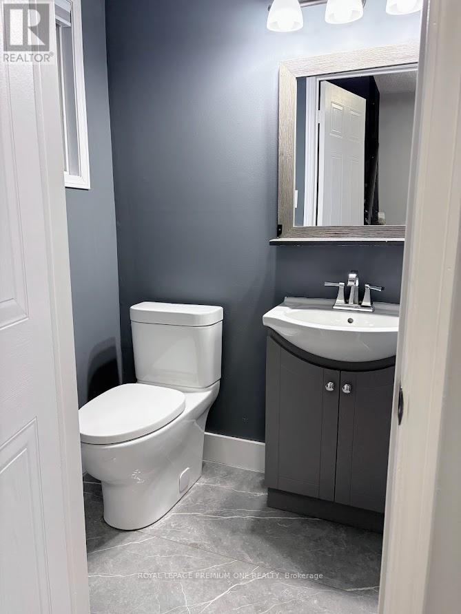 69 Mcknight Crescent, New Tecumseth, Ontario  L0G 1W0 - Photo 12 - N12799490