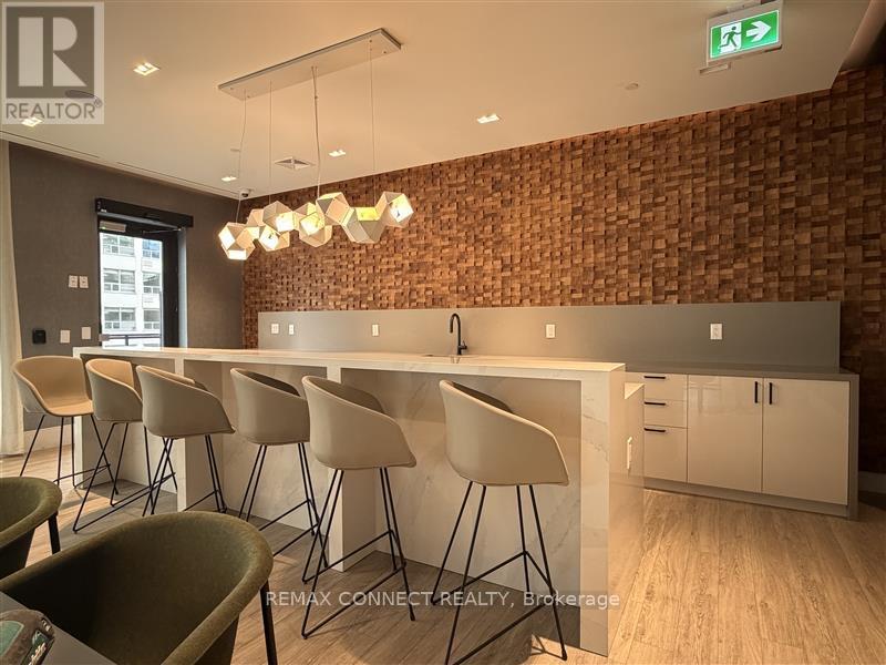 1608 - 65 Broadway Avenue, Toronto, Ontario  M4P 1T9 - Photo 4 - C12764004