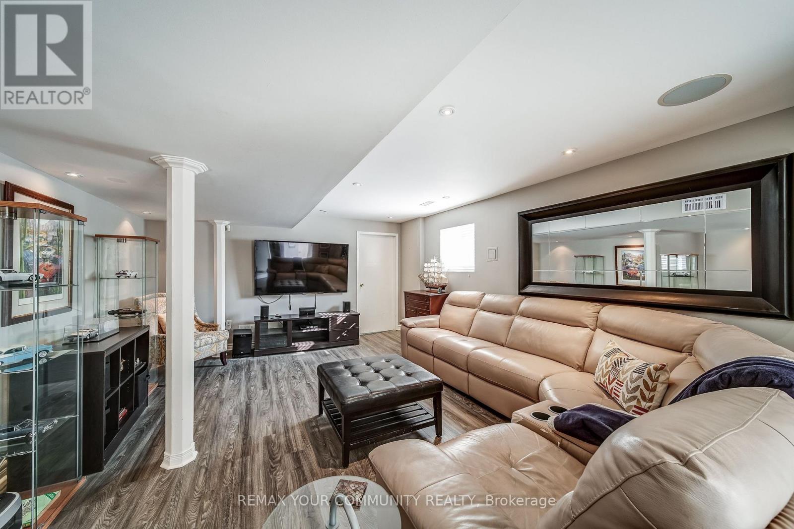 911 Ferndale Crescent, Newmarket, Ontario  L3Y 6B6 - Photo 29 - N12799164