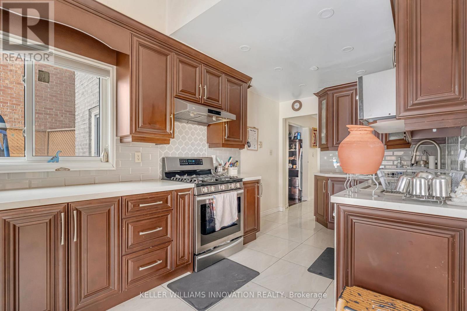 161 Havelock Drive, Brampton, Ontario  L6W 4G4 - Photo 16 - W12799396