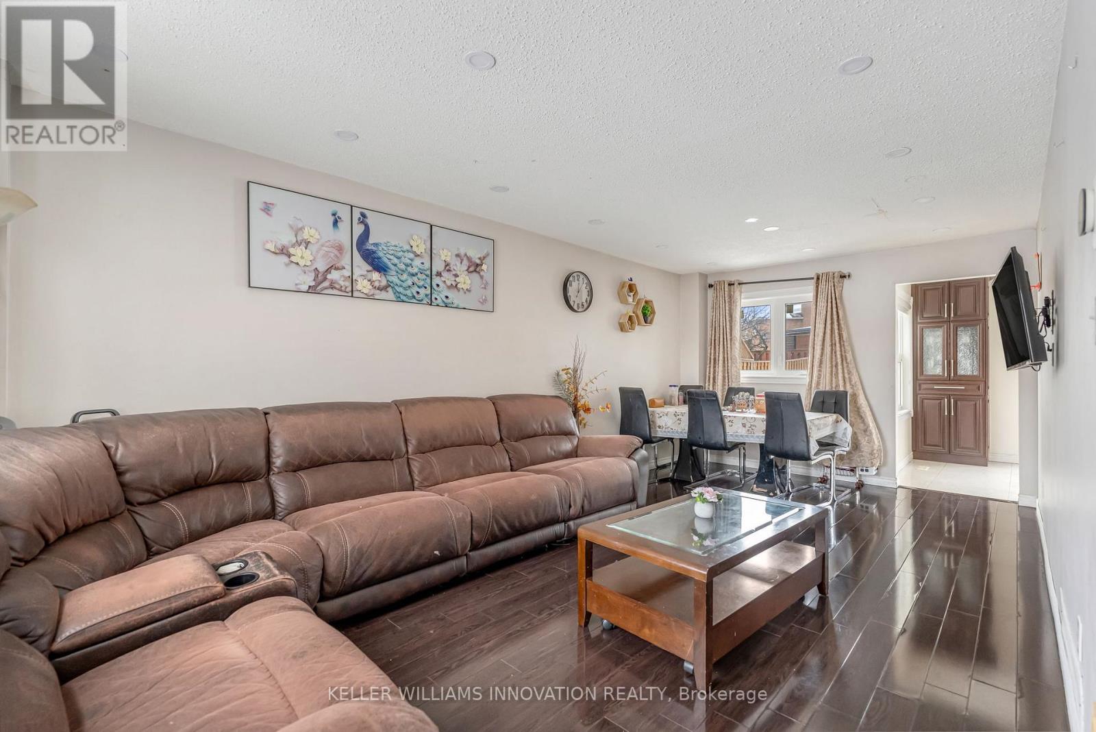 161 Havelock Drive, Brampton, Ontario  L6W 4G4 - Photo 4 - W12799396